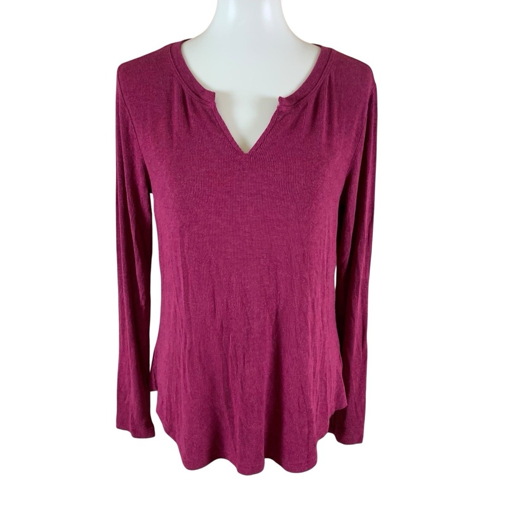 Cabi Maroon Ribbed Long Sleeve Top M Notch Neck Stretchy Basic Layering